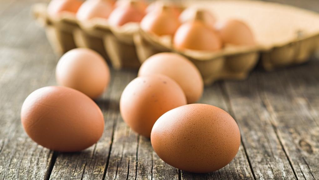 4 cách chữa nếp nhăn vùng mắt từ trứng gà hiệu quả