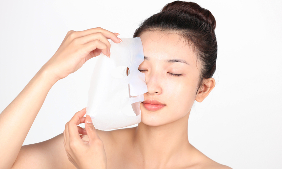 Đắp mặt nạ dưỡng ẩm cho da khô khi nào tốt nhất?