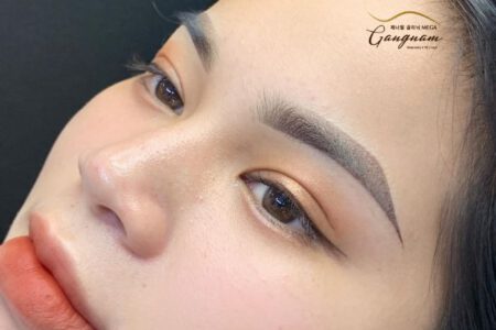 Làm đẹp cùng phun mí makeup