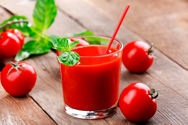 Nước ép cà chua rất tốt cho sức khỏe và đào thải giảm mỡ siêu nhanh 