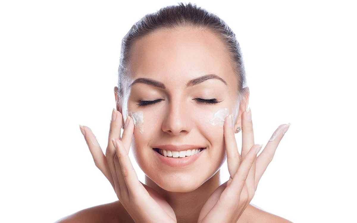 Massage da mặt mang tới những lợi ích tuyệt vời