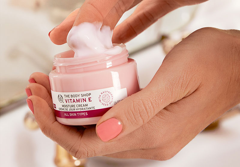 Kem dưỡng da của The Body Shop Vitamin E Moisture Cream