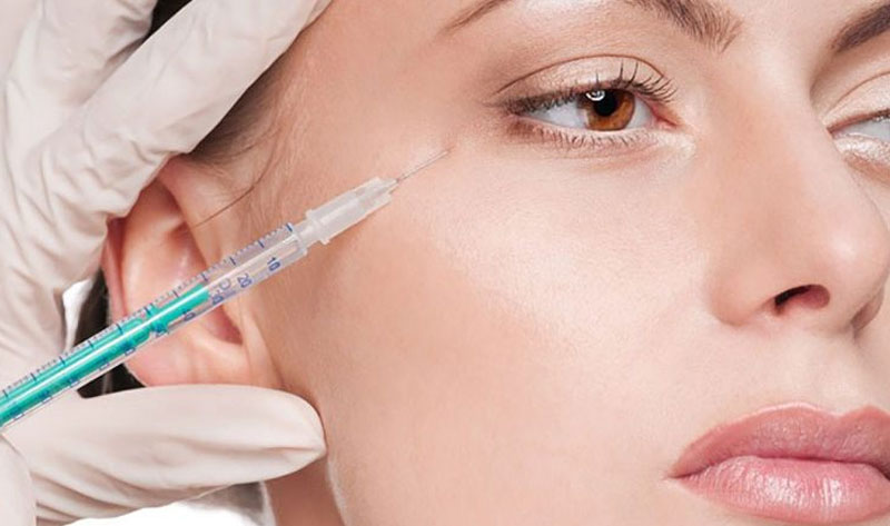 Tiêm botox xóa nhăn dưới mắt có ảnh hưởng gì không? 