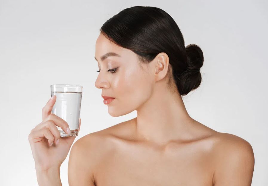 Nước uống collagen có tác dụng gì?