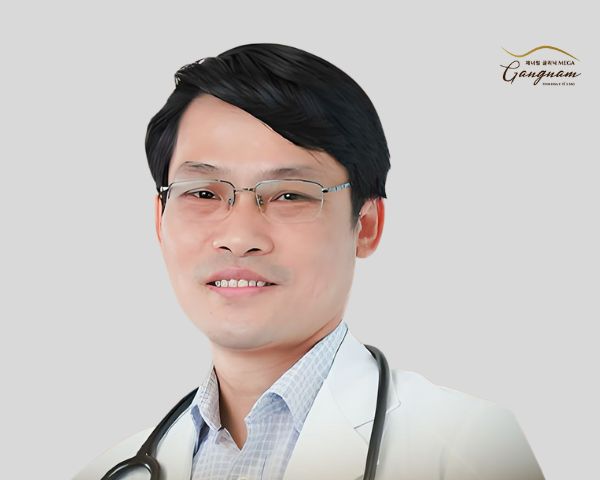 Bác sĩ Nguyễn Trung Phú Thịnh: Bác sĩ trẻ tài năng tại Mega Gangnam