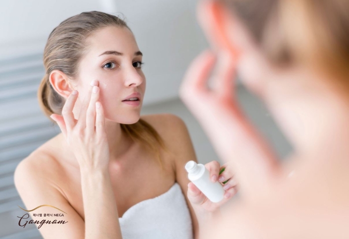 Chăm sóc da cẩn thận, tăng đề kháng để giảm nguy cơ bị tổn thương hoặc bệnh ngoài da