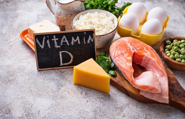Thực phẩm hoặc viên uống bổ sung với vitamin D