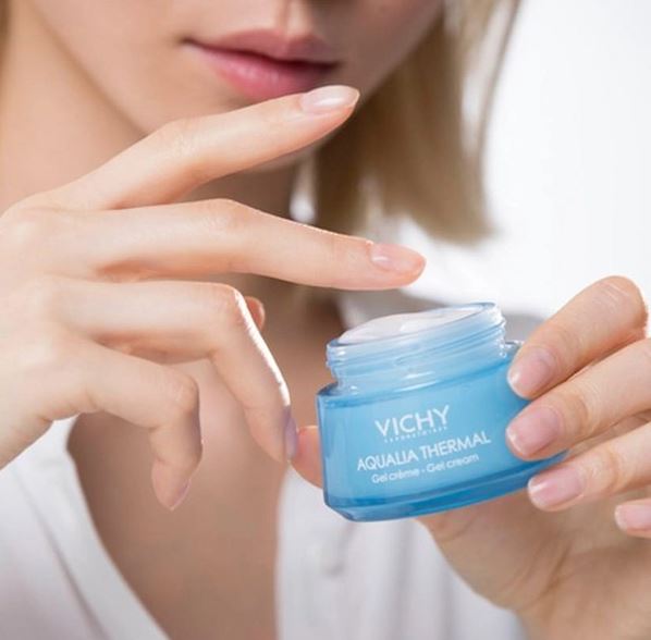 Vichy Aqualia cho da hỗn hợp thiên khô