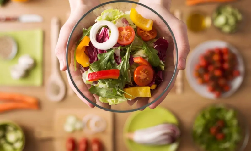 Bữa ăn sáng với món salad mang đến nhiều lợi ích cho sức khỏe