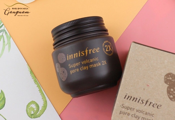 Mặt nạ là innisfree Super Volcanic Pore Clay Mask 2X