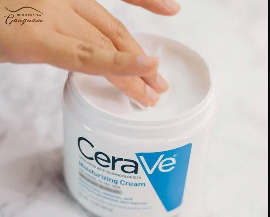 Kem Cerave Moisturising Cream cấp ẩm cho da khô