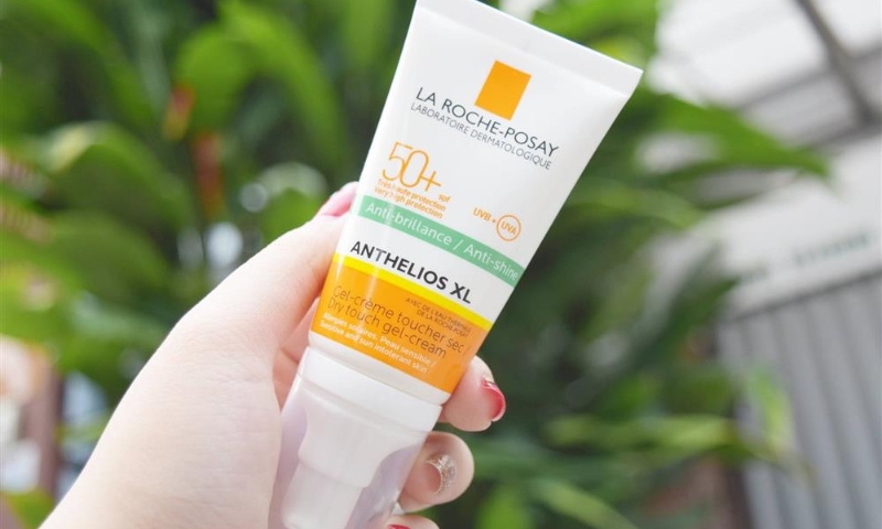 Anthelios XL Anti-Shine Dry Touch Gel-Cream có màng lọc mạnh mẽ, chống nắng toàn năng