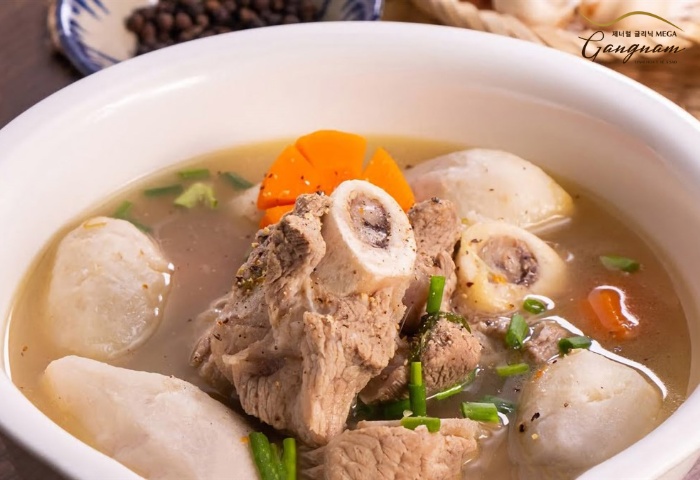 Một số món ăn làm từ khoai sọ