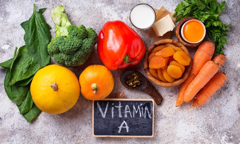 Bổ sung vitamin A tự nhiên thông qua các loại rau củ, trái cây tươi giàu dinh dưỡng