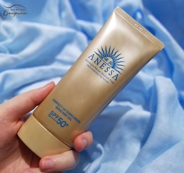 Anessa Perfect UV Sunscreen Skincare Milk với chỉ số chống nắng tốt thích hợp dưỡng ẩm cho da kho