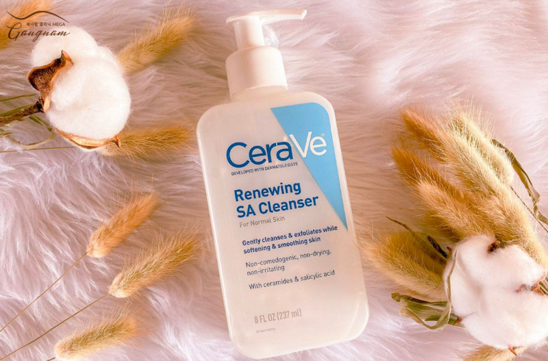 CeraVe Renewing SA Cleanser cho da dầu mụn