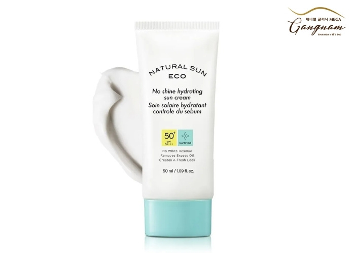 Kem Chống Nắng Kiểm Soát Nhờn Natural Sun Eco No Shine Hydrating Sun Cream SPF50 Pa+++