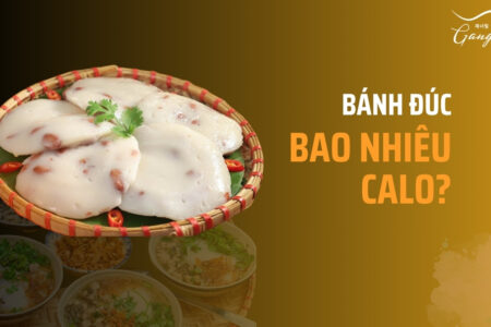 Bánh đúc lạc trong 100g chứa khoảng 105 calo