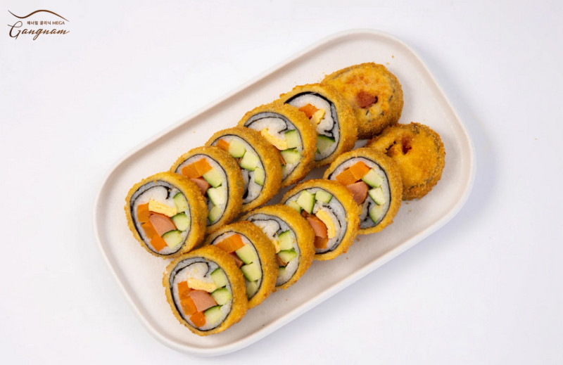 Kimbap chứa nhiều chất i-ốt có lợi cho sức khỏe