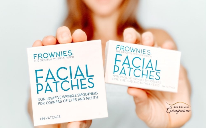 Frownies Facial Patches là miếng dán rãnh cười được ưa chuộng và đánh giá tốt nhất hiện nay