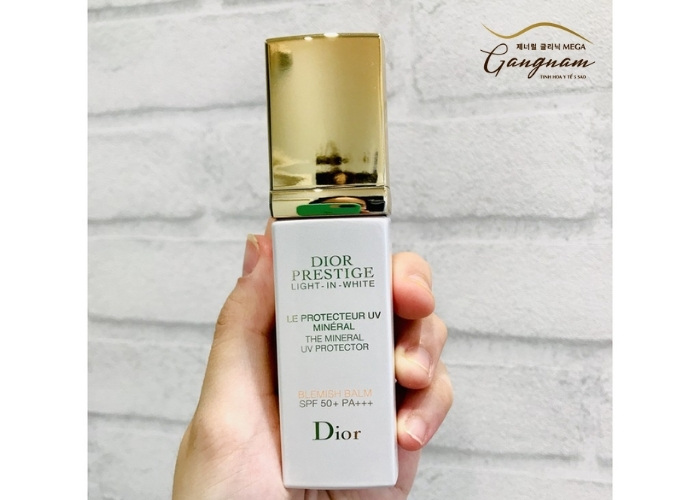 Kem Chống Nắng Dior Prestige Light In White SPF 50+++