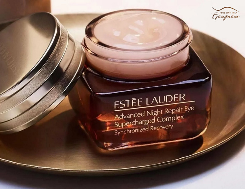 Mỹ phẩm xóa nếp nhăn vùng mắt Estee Lauder  