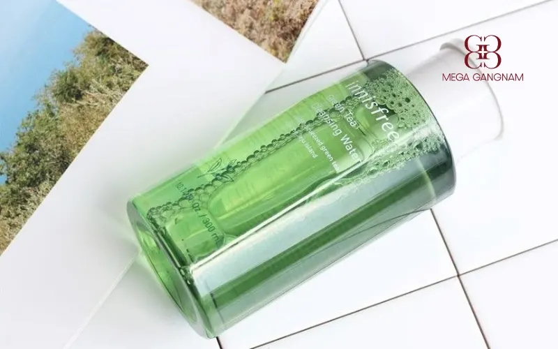 Innisfree Green Tea Cleansing Water được các chuyên gia da liễu và người dùng đánh giá cao 